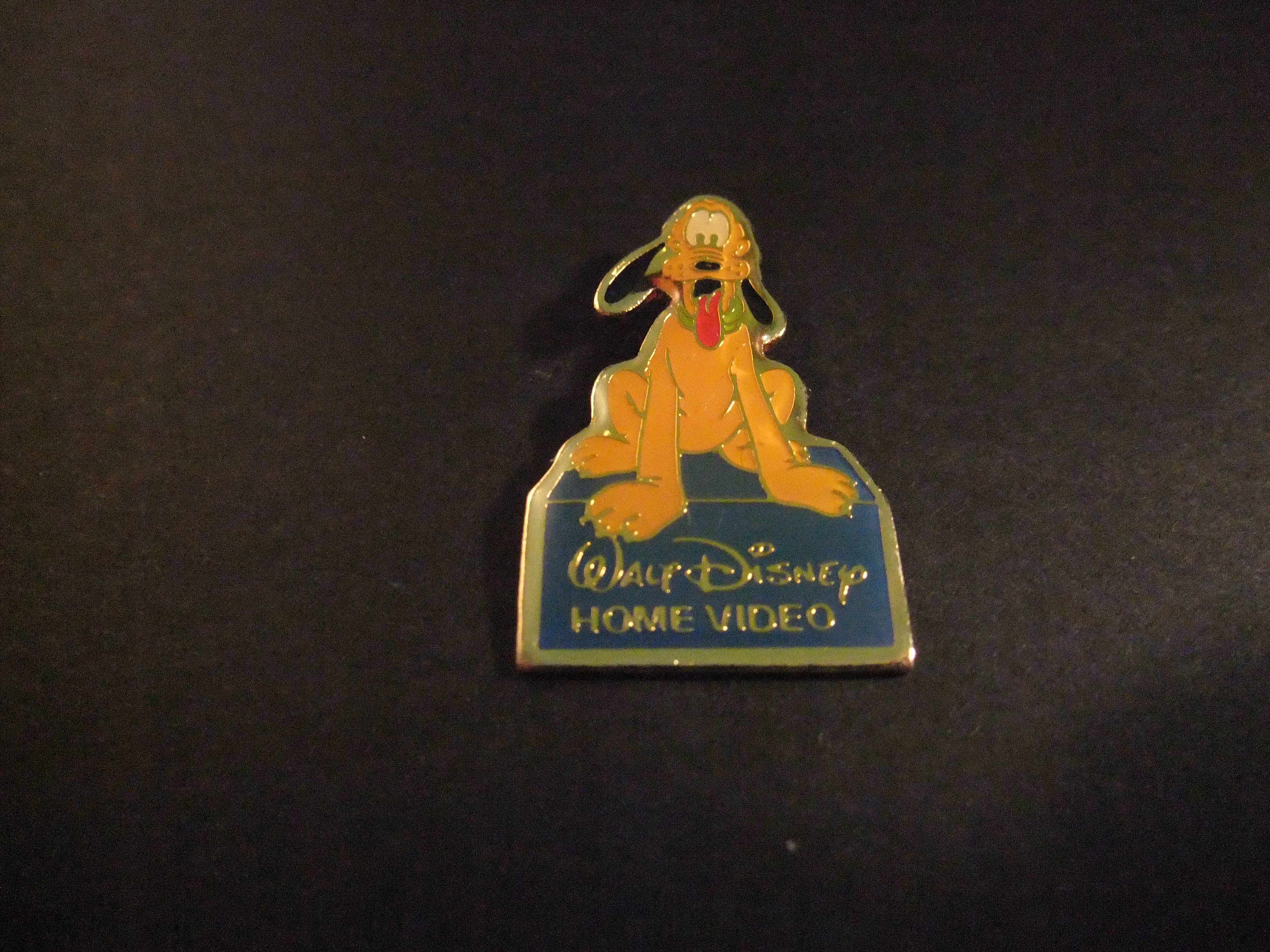 Walt Disney Home Video ( Pluto huisdier van Minnie Mouse en Mickey Mouse)